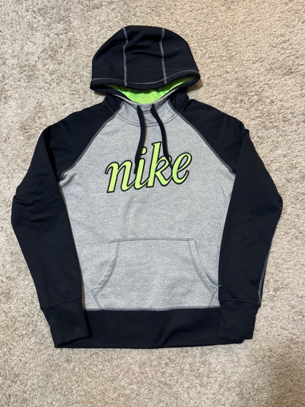 Nike Therma-Fit Hoodie Gray Black Neon Green Women’s Medium